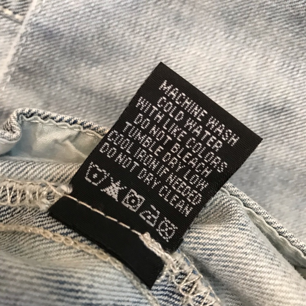 Denim Trucker Jacket Womens Medium White Wash Blue Patches Cotton Jean Jacket - Picture 15 of 16